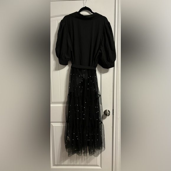 Long, Netted, Button Down Top - Picture 2 of 6